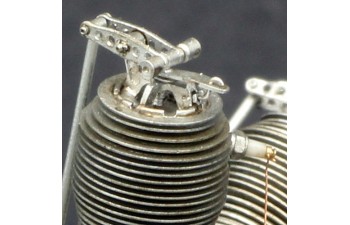 Oberursel U0 (standard) German rotary aircraft engine with Garuda wooden propeller 1/32